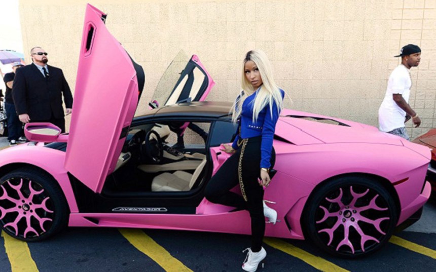 Nicki-Minajs-Pink-Lamborghini-Aventador