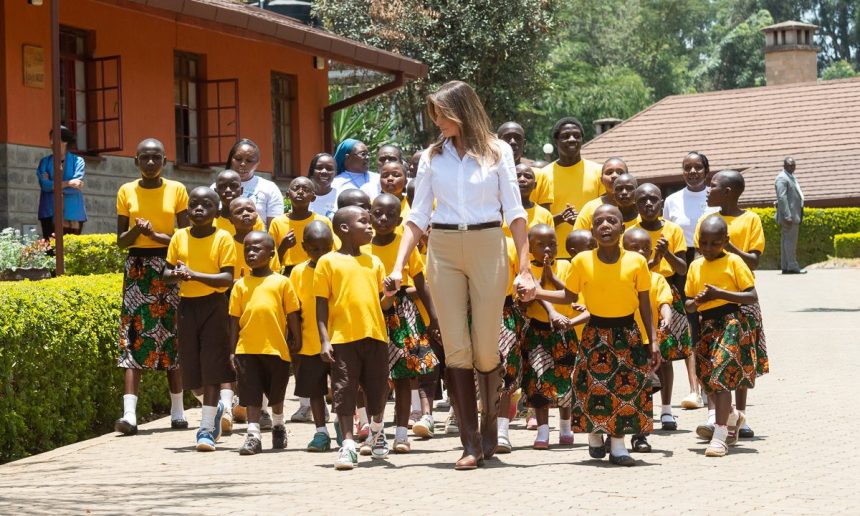 first-lady-melania-trumps-visit-to-africa_30183309647_o-1200x720
